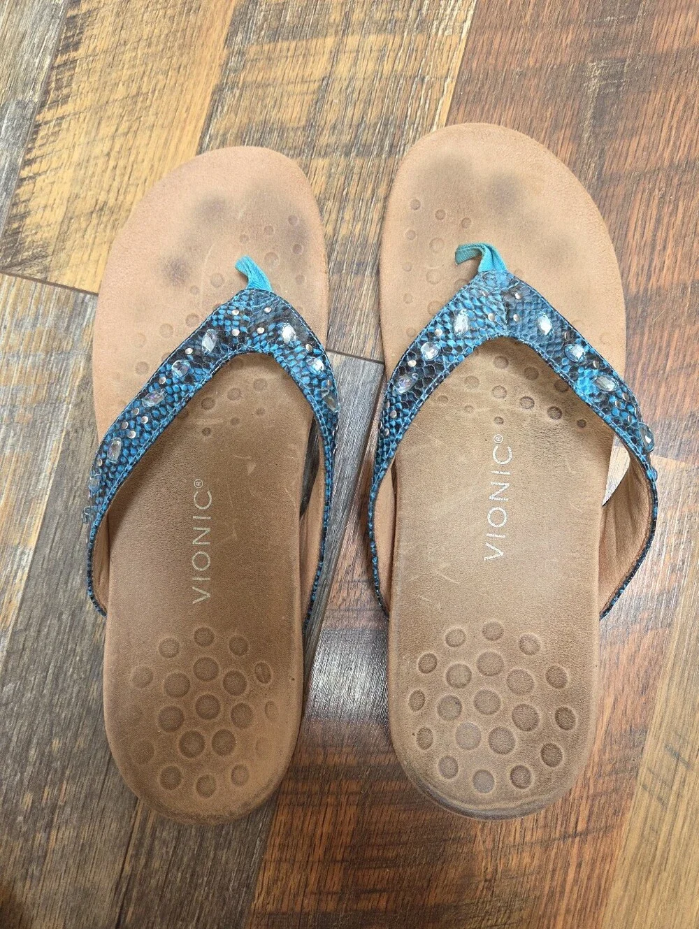 Vionic Lucia Blue Snakeskin Embellished Thong Sandals, Size 10